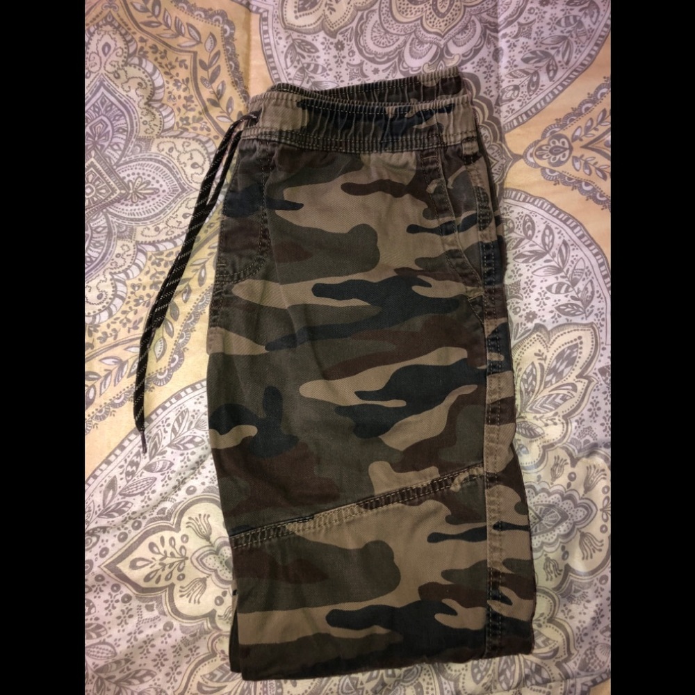 Aeropostal Camo Jogger
